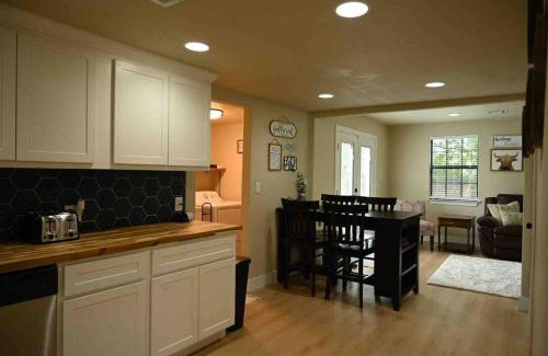 Eufaula House | 1 Block to Lake Eufaula!
