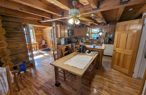 Riviere-Rouge Cottage | 1- Bouleau : Log home by a river & a small pond on 50 acres land in the forest
