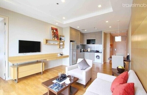 Asoke Apartment | 1 BR Apartment With Panoramic View 1