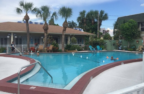Madeira Beach Cottage | 1 BR Madeira Beach Cottage