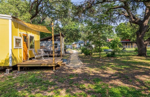South Lamar House | 1 br, South Austin, Eco Friendly | Yellowstar