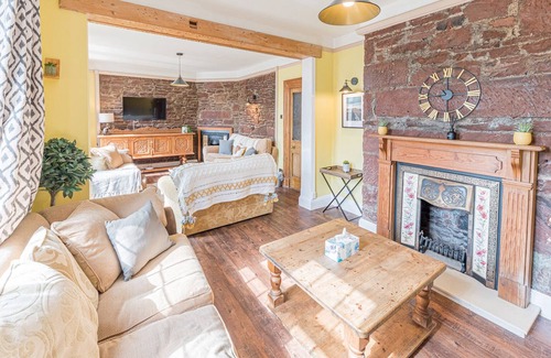 Calder Bridge House | 1 CLEATOR GATE, pet friendly, character holiday cottage in Cleator