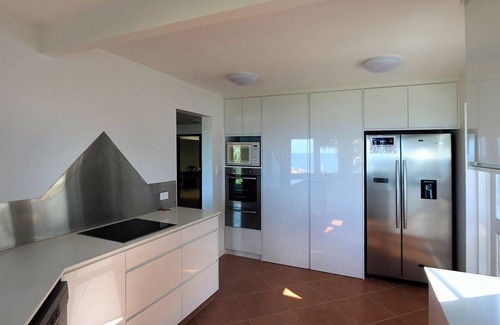 Innes Park House | 1 Coolanblue Avenue Innes Park