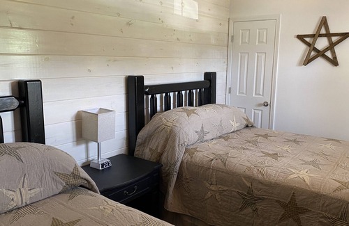 Clay City Condo | ~ 1 ~ Cost Effective Motel Inn Close To Red River Gorge