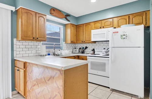 Homosassa House | #1 Cozy 2 Bdrm with Boat Parking - Convenient Location