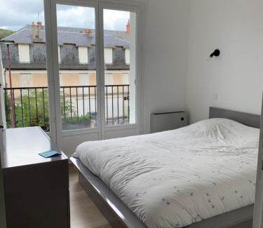 Espalion Apartment | 1 Espalion superbe appartement hyper centre ville