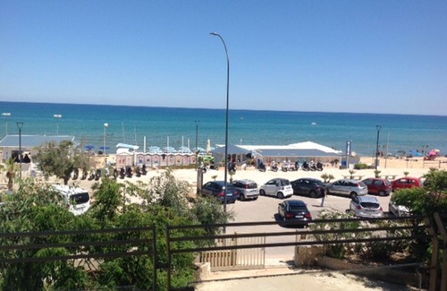 Alcamo Marina Apartment | 1) HOLIDAY HOME ON THE BEACH, CENTRAL AREA, WI-FI, AIR CONDITIONING, PARKING SPACE