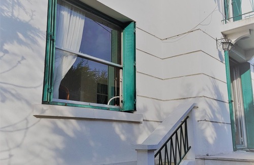 Montigny-les-Cormeilles House | 1 large private bedroom (22 m2) to 20 minutes from central Paris (Gare du Nord)