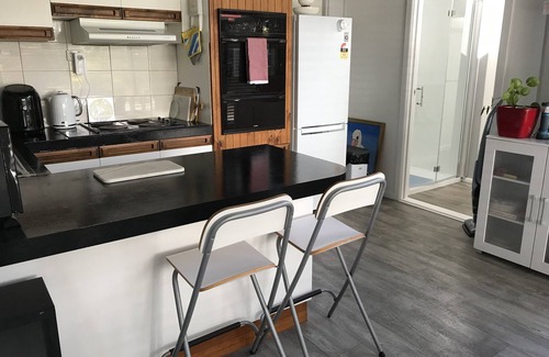 Orbost Apartment | 1. Large studio apt pet friendly separate kitchen laundry and bathroom.
