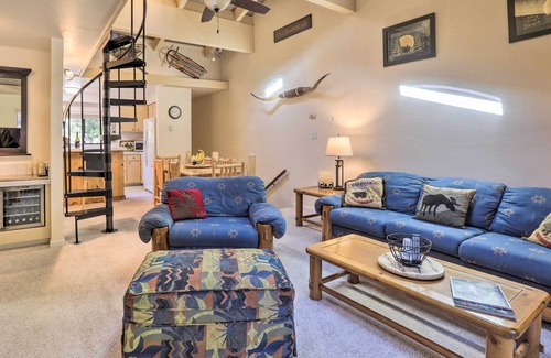 Incline Village Condo | 1 Mi to Beach: Incline Village Condo w/Rafts!