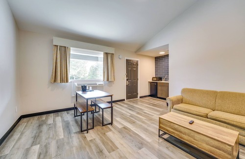 Port Huron Apartment | 1 Mi to Beach: Peaceful Port Huron Escape