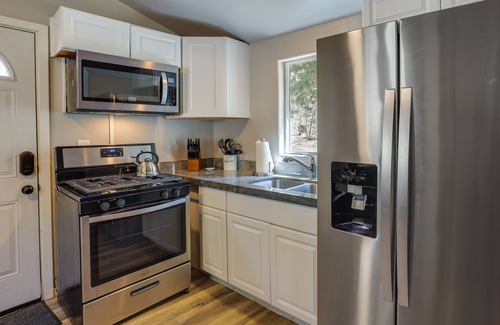 Fawnskin Cottage | < 1 Mi to Big Bear Lake: Fawnskin Cottage w/Grill