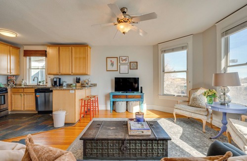 Central Boulder Condo | 1 Mi to CU Boulder: Condo Near Pearl Street!