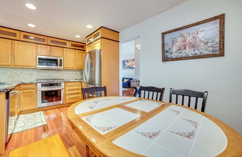 West University House | 1 Mi to Downtown Reno: Spacious Home w/Deck!