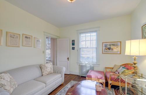 Arlington House | 1 Mi to East Falls Station Home with Office!
