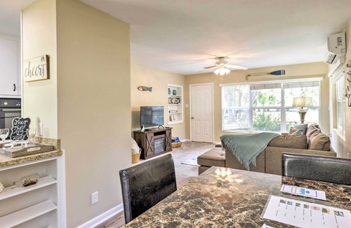 Summerfield House | < 1 Mi to Lake Weir: Quiet Summerfield Getaway
