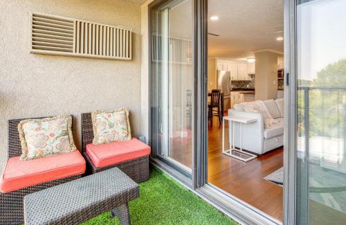 Manchester Apartment | 1 Mi to Millyard District Unit with Furnished Porch
