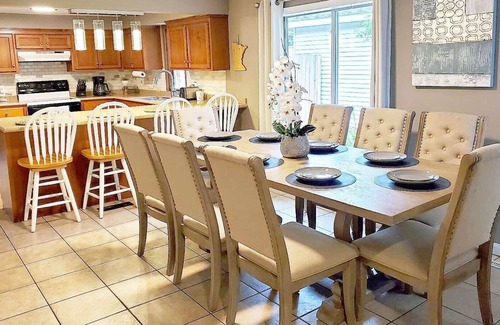Roseville House | 1 Mile to Como Park! 🌿🍃