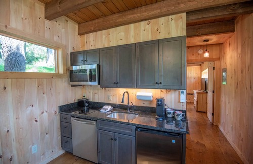 West Jefferson Cabin | 1 Mile to Downtown West Jefferson Camping Cabin #1