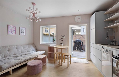 Grunerlokka Apartment | 1 min to Mathallen I Backyard I 24l7 Check-in