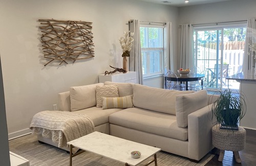Simpsonville House | 1 minute to I385 & 20 minutes to downtown Greenville.