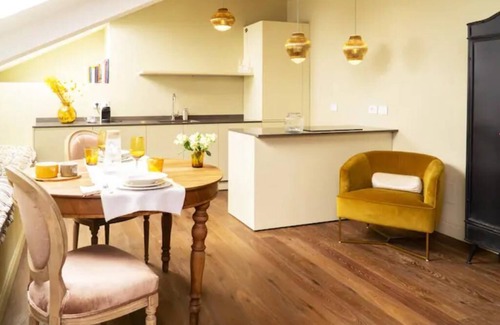 Vanchiglia Apartment | 1 minute walk from Mole Antonelliana