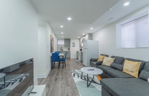 Caledon Apartment | 1 Modern and Cozy 2BR, 1 WR Basement apartment