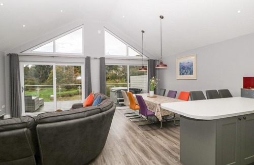 Morebath House | 1 Oak Park