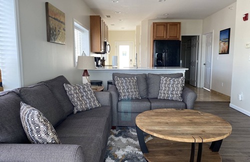 Gypsum Condo | 1 of 4 Waterfront Rental Units - Clean, Safe & Small Complex Sleeps 8-32