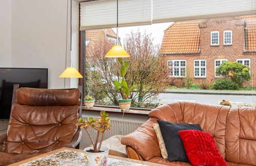 Møgeltønder House | -1 person holiday home in Tønder