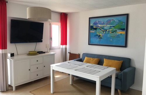 Billiers Apartment | 1-room apartment, Pointe de Pen Lann, opposite Billiers beach