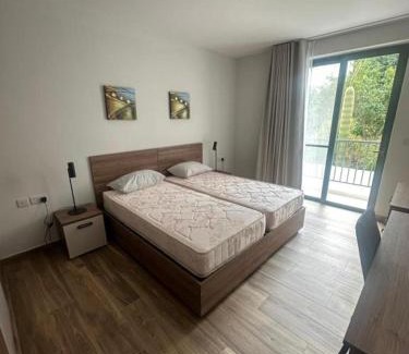 Tal-Ghoqod Apartment | 1 Room in a shared 3 bedrrom apartment in Swieqi 10 mins away from Paceville and beach