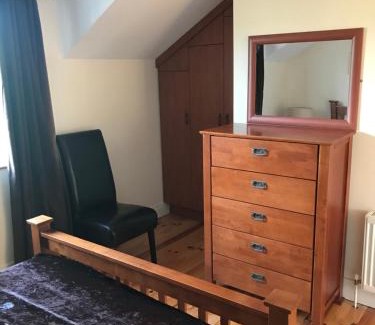 Kenmare House | 1 Sheen View
