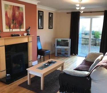 Kenmare House | 1 Sheen View