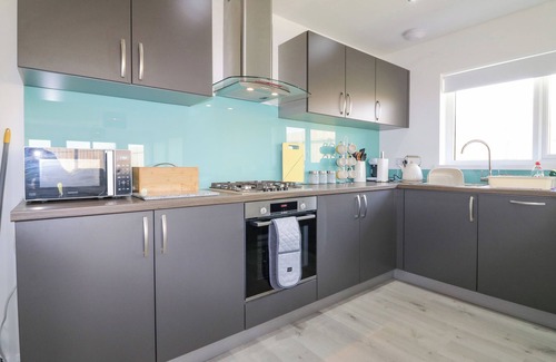 Peterhead Cottage | 1 WESTENRA GARDENS, country holiday cottage in Cruden Bay