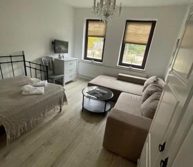 Pries Apartment | 1 Zimmer Wohnung in Strand nähe
