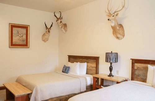 Big Rapids House | 10,000 Sq. Ft. Full Service Lodge on Gated, 1,300 Acre Private Ranch