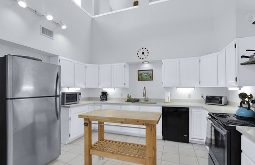 Fischer House | 10+ Acre Blanco River Escape – Pets Welcome!