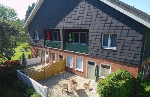 Krummsee Apartment | 10 Baum-t-raum with a view at the European beech
