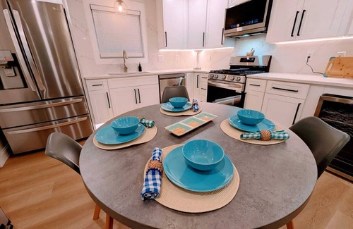 Mount Berry House | 10 Burnett Bungalow