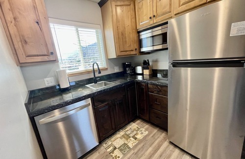 Moab South Valley House | #10 Garage, Balcony, Walking Distance to Hiking Trails