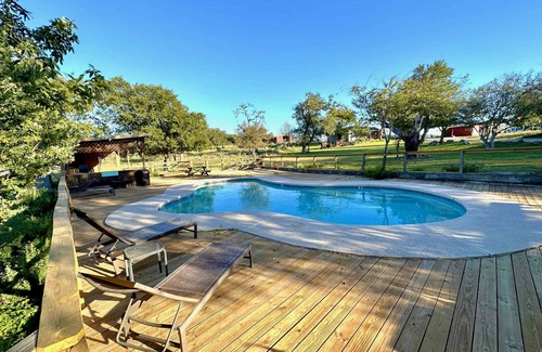 Bandera Cabin | 10 Hackberry, at CRC Ranch Retreat