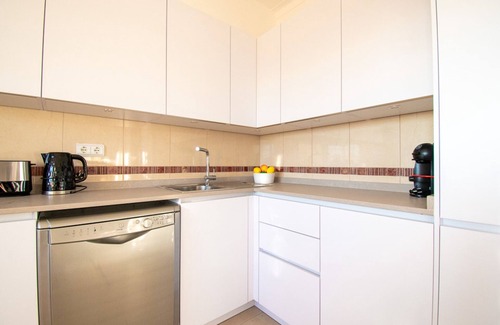 Lagoa e Carvoeiro Apartment | 10 Marinha - Two Bed Apt At Award Wining Beach