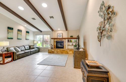 Biggar House | 10 Mi to Beach Poolside Paradise in Fort Myers!