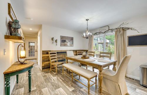 Conway House | 10 Mi to Echo Lake Wooded Escape with Grill!