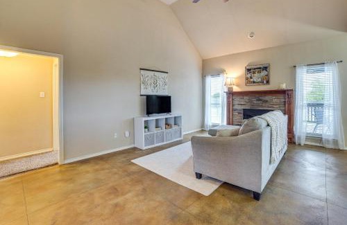 Wills Point House | 10 Mi to Lake Tawakoni Family Wills Point Getaway