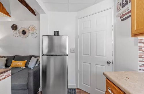 Laconia House | 10 Min Walk to Lake w/Private HOT TUB & patio!