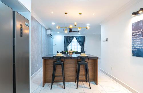 Seputeh House | 10 mint drive to Mid Valley KL near Gateway Bangsar Seputeh