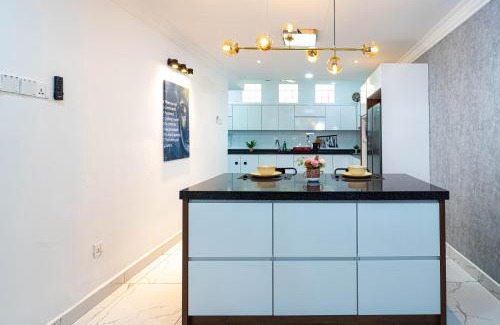 Seputeh House | 10 mint drive to Mid Valley KL near Gateway Bangsar Seputeh