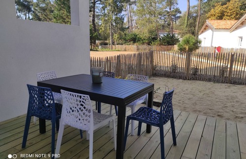 La Tranche-sur-Mer Apartment | 10 minutes by bike from the beach, new apartment in a pine forest